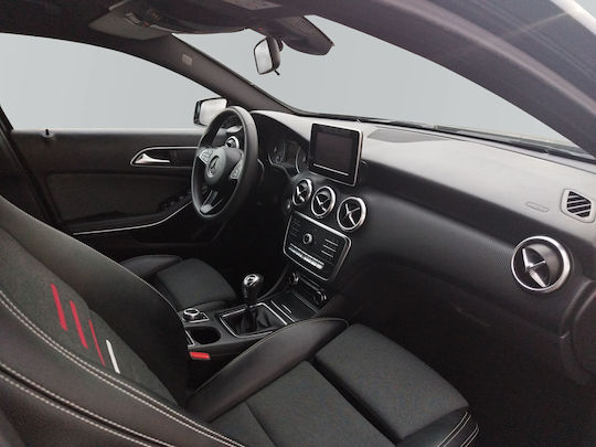 Mercedes-Benz Un clasă O 160 zile '18