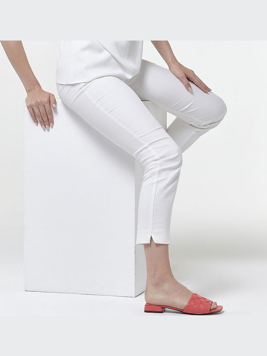 Women's Flat Sandals in Red Color