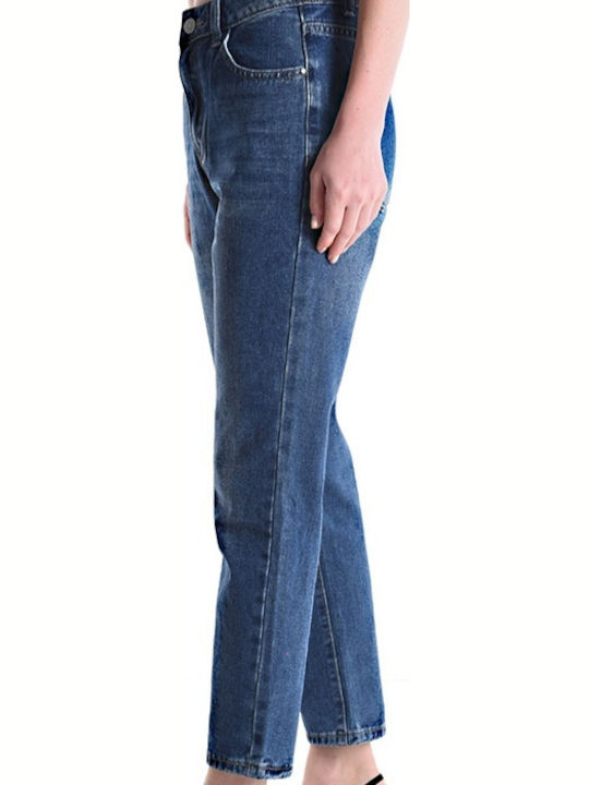 Damenjeans in Gerader Linie