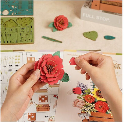 Rowood Wooden Bloom Box Puzzle 3D 658pcs