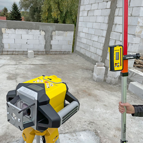 Nl740r Digital Rotary Laser Level System Red Beam Vertical Horizontal Planes Slopes Range Up To 700 M Self-leveling