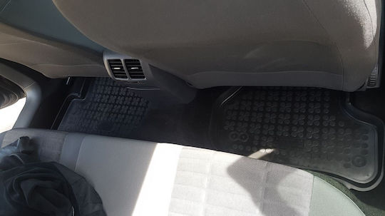 Carro 233132 Λαστιχένια Πατάκια Σκαφάκι Vw Golf 5 6 Vw Jetta Seat Leon Toledo 2004-2012 Vw Scirocco Skoda Octavia 2 2004-2013 4 Τεμάχια