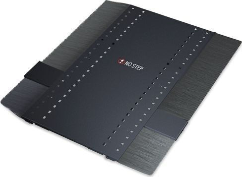 APC Επιδαπέδια Καμπίνα Rack 42U Μαύρο AR3140