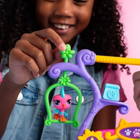 Basic Fun Παιχνίδι Μινιατούρα Littlest Pet Shop για 4+ Ετών (Διάφορα Σχέδια)