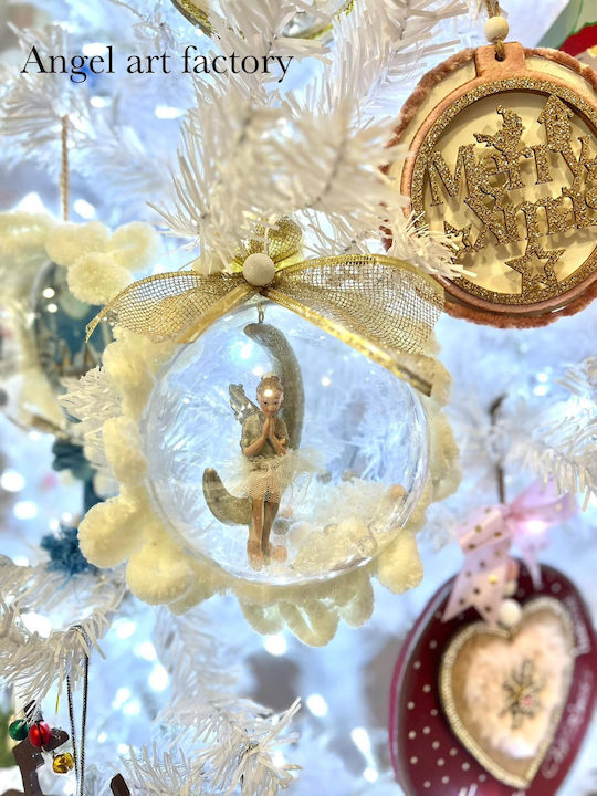 Weihnachtliche Schneekugel mit Geschenke 1Stück