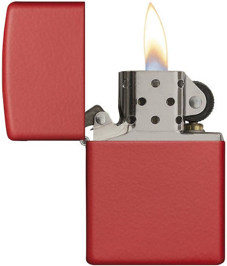 Zippo Classic Matte Feuerzeug Flamme in Roter Farbe