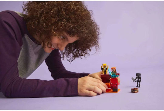 LEGO Minecraft The Nether Lava Battle for Ages 6+ 99 Pieces