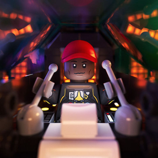 LEGO Icons Über Den Mond Mit Pharrell Williams Für 18+ Jahre 966 Stück