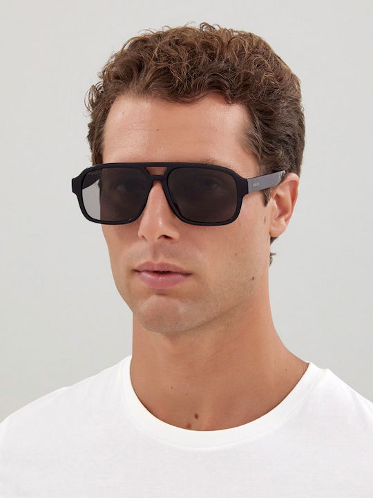 Gucci Men's Sunglasses with Beige Plastic Frame and Gray Lens