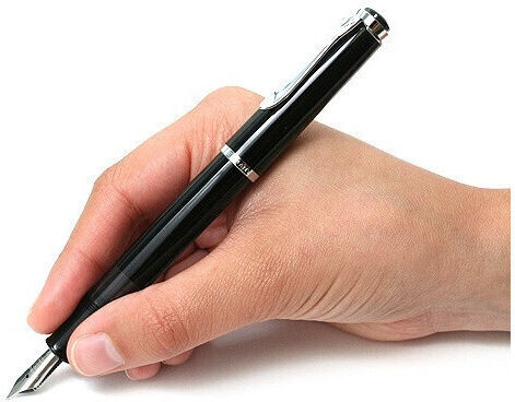 Pelikan Classic M205 Πένα Γραφής Medium Μαύρη από Ατσάλι με Μαύρο Μελάνι