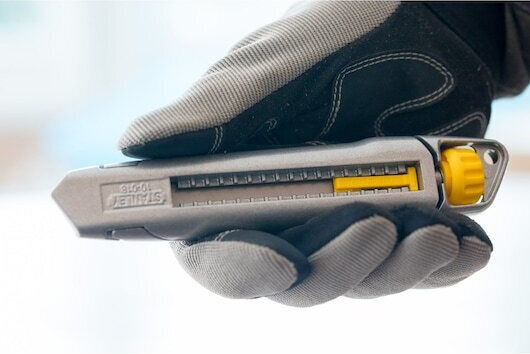 Stanley Folding Knife Interlock Security with Blade Width 9mm