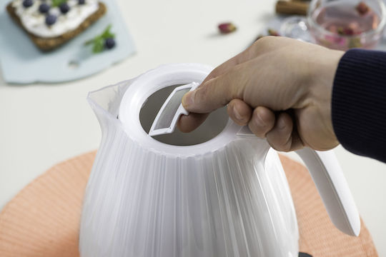 De'Longhi Ballerina Кана 1.3лт 2000W Бял