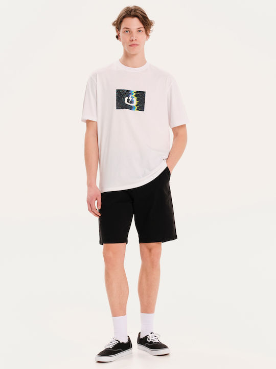 T-shirt White