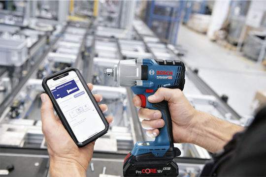 Bosch GDS 18V-450 HC Impact Wrench Battery 18V 2x4Ah with Socket 1/2"