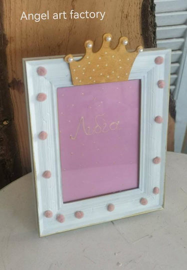 Crown Frame