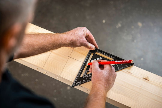 Sola Γωνιόμετρο Μαραγκών Μήκους 30εκ. με Μοιρογνωμόνιο