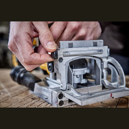 DEWALT DCW682P2 Biscuit Joiner 18V 2x5Ah with Suction System