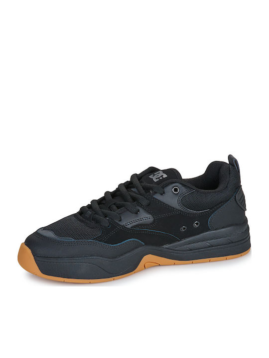 Ascend Sneakers Black