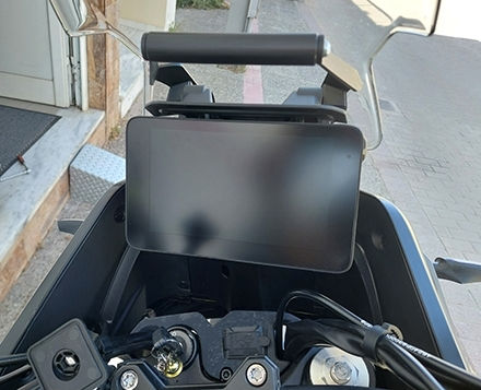 Bară De Montare Smartphone GPS Qj Motor Svt650 Svt650x 2022-2026 35ms68