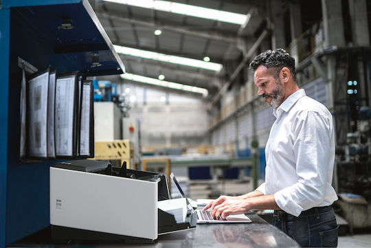 Fujitsu FI-8930 Sheetfed (Τροφοδότη χαρτιού) Scanner A4