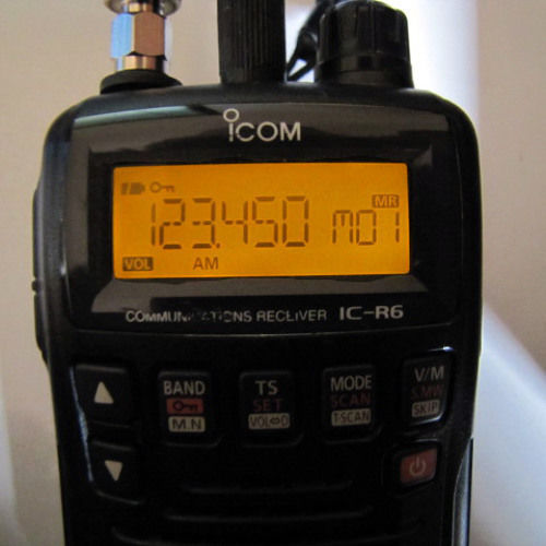Icom IC-R6 Funkgerät UHF/VHF mit Monochromdisplay