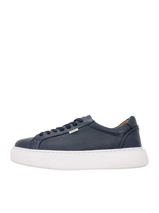 Guy Laroche