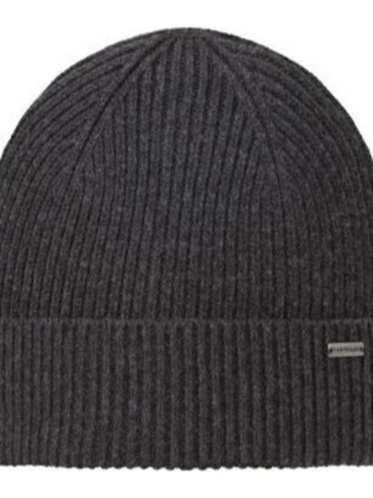Beanie Beanie Knitted in Black color