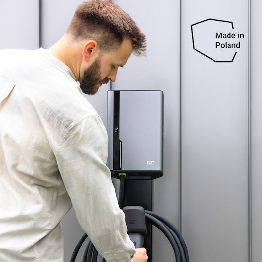 Green Cell Wall Mounted Three-Phase 22kW Charging Station with Built-in Cable Type 2 (EVGC021B2250)