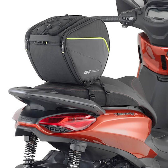 Givi Tunnel Bag for Scooter 15l in Black Colour