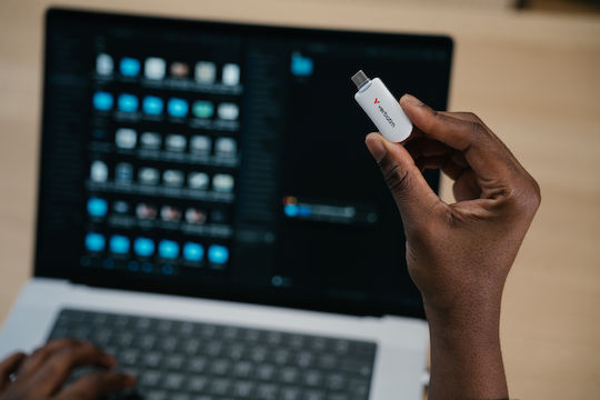Verbatim 128GB USB 2.0 Stick με σύνδεση USB-C Λευκό