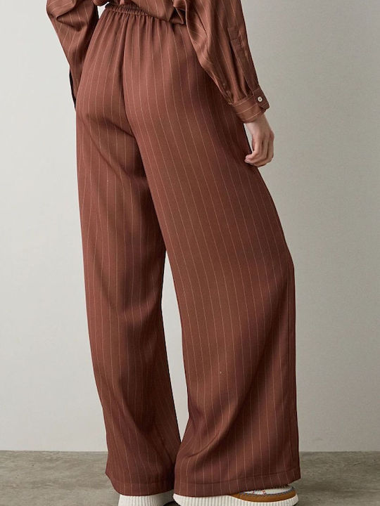 Women's Fabric Trousers with Elastic in Regular Fit Striped Chocolate