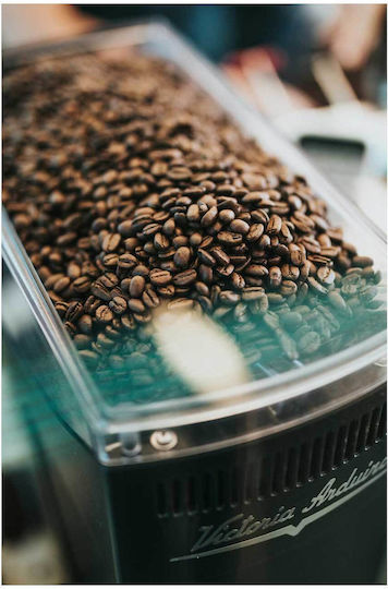 Πίνακας Coffee Beans In Grinder Κόκκοι Καφέ Μύλο 100x150