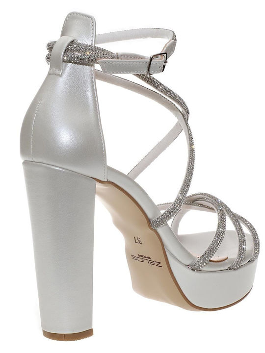 Leder Sandalen mit Strass Weiß