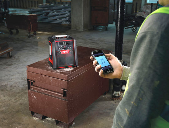 Milwaukee M18 Rc0 Mw Cu baterie cu Bluetooth și USB Negru
