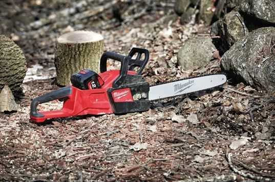 Milwaukee M18 FCHS-121 Battery Chainsaw 6.4kg with Blade 40cm