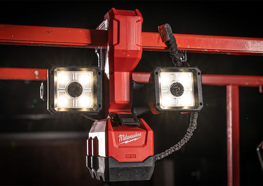 Milwaukee Rechargeable Jobsite Light LED IP56 Dual Function with Brightness up to 2500lm M18 UBL-0