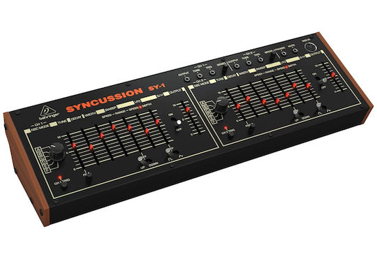Behringer Аналогов Синтезатор