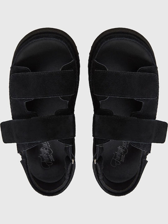 Women's Flat Sandals in Black Color