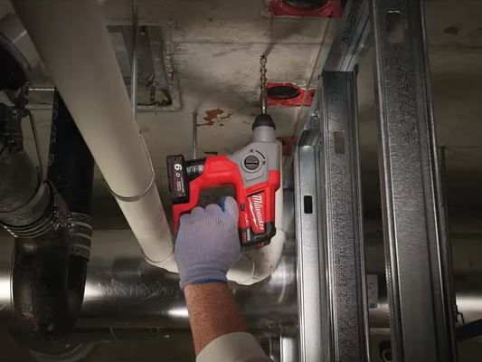 Milwaukee M12 CHCID-402B Set Impact Screwdriver & Hammer 12V with 2 Batteries 4Ah and Case