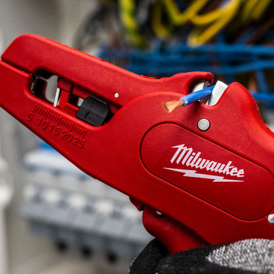Milwaukee Automatic Cable Stripper with Cutter