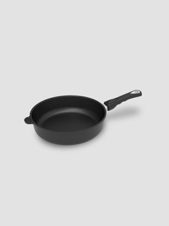 AMT Gastroguss Pan With Lid made of Aluminum