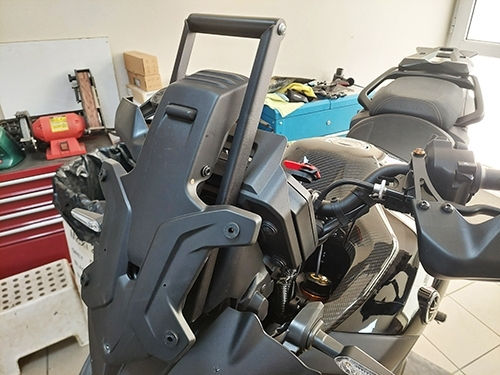 Μπαράκι Στήριξης Smartphone / Gps Για Yamaha Tracer 9 2025- (μη Συμβατό Με Gt Plus)