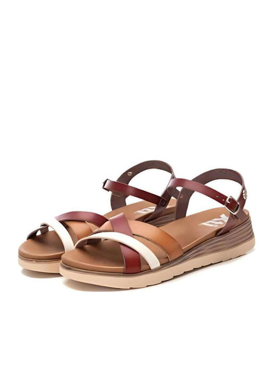 Women's Flat Sandals in Brown Color
