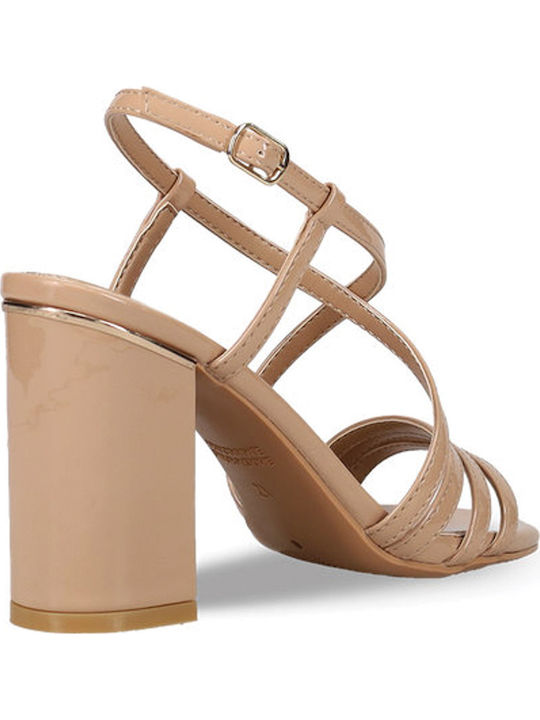 Sandalen aus Lackleder Rosa