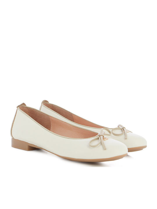 Lederne Damen Ballerinas in Beige Farbe