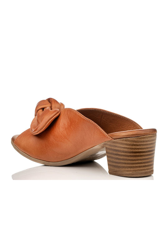 Δερμάτινα Mules με Τακούνι σε Καφέ Χρώμα