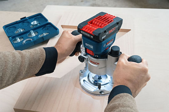 Bosch GKF 18V-8 Κάθετη Φρέζα 18V Solo