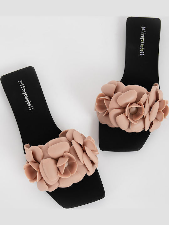 Women's Flat Sandals in Pink Color