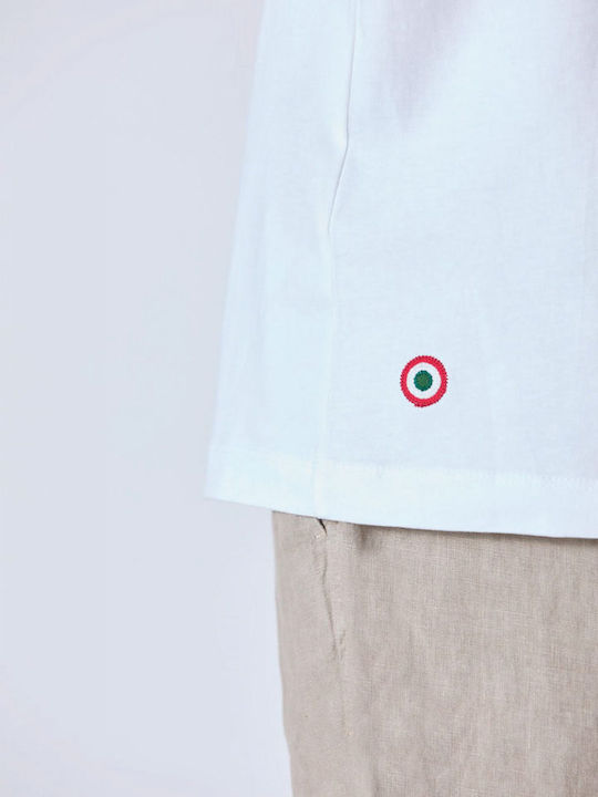 T-shirt White