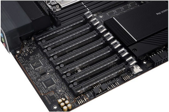 ASRock SoC Дънна платка SSI EEB с AMD SP5 Сокет